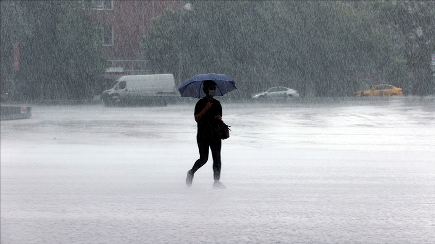 Doğu Karadeniz için şiddetli ve aşırı yağış uyarısı