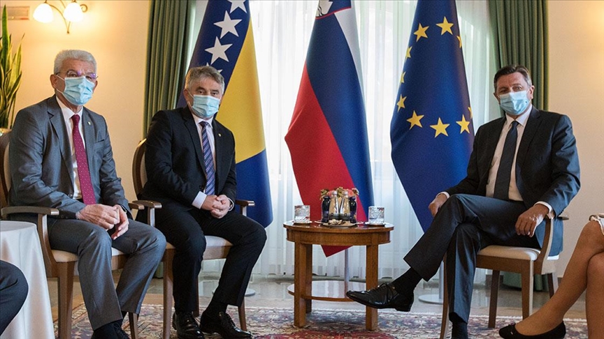 Komšić i Džaferović razgovarali s Pahorom o odnosima u regionu