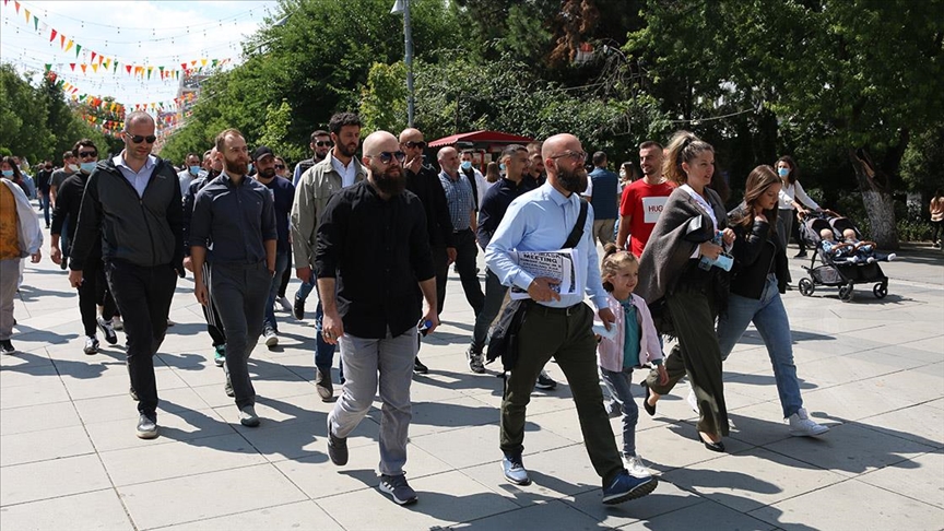Priština: Održan protest protiv anticovid ograničavajućih mera Vlade Kosova