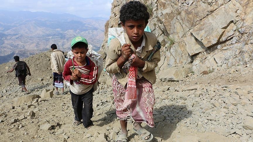 الحكومة اليمنية : 150 أسرة نزحت جراء قصف الحوثيين