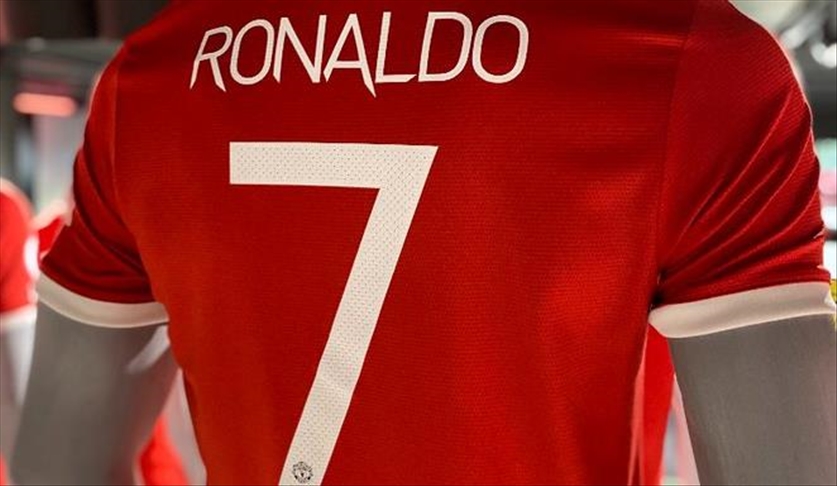 Ronaldo to wear his famous No. 7 shirt at Manchester United
