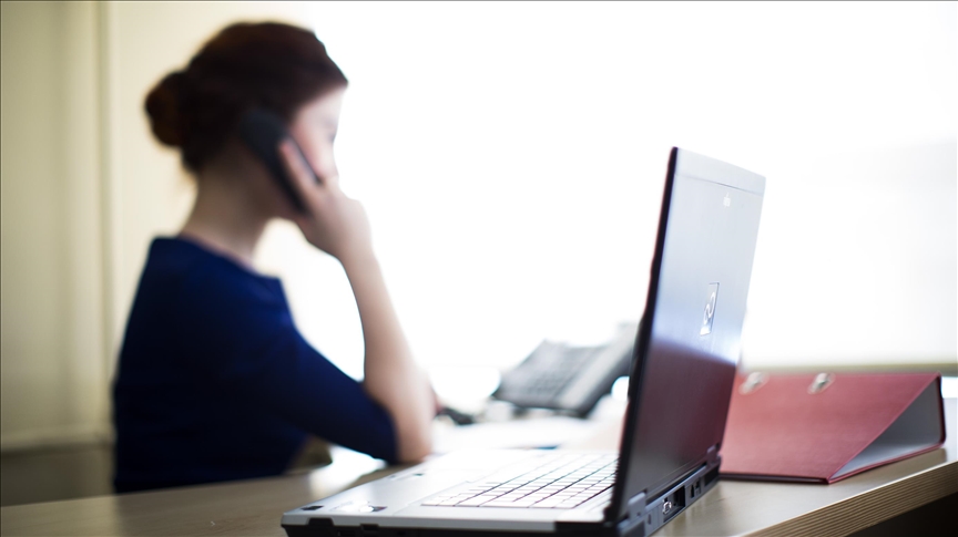 Maloprodaja u eurozoni pala u julu zbog pada kupovine putem interneta