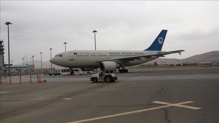 Afganistanın Hamid Karzai Uluslararası Havalimanı yarınki iç hat uçuşlarına hazırlanıyor