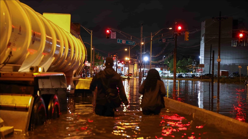 Aumenta a 45 el número de muertos por inundaciones en el noreste de EEUU