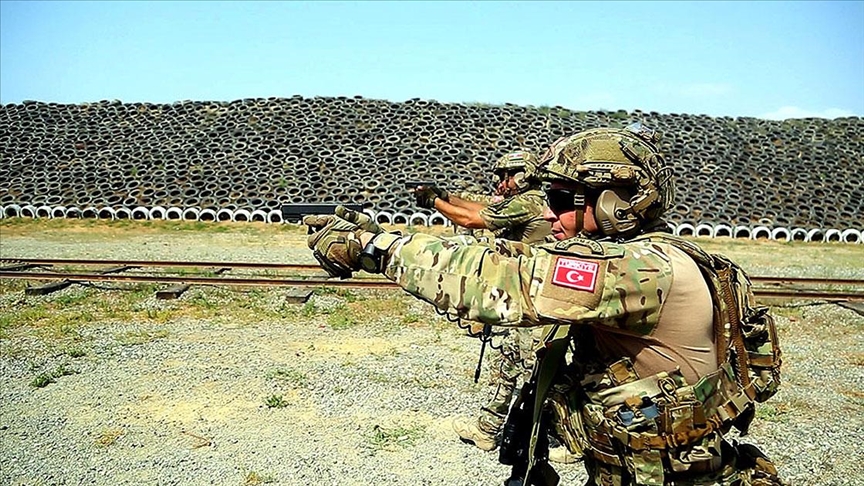Turkish, Azerbaijani commandos hold joint military exercises