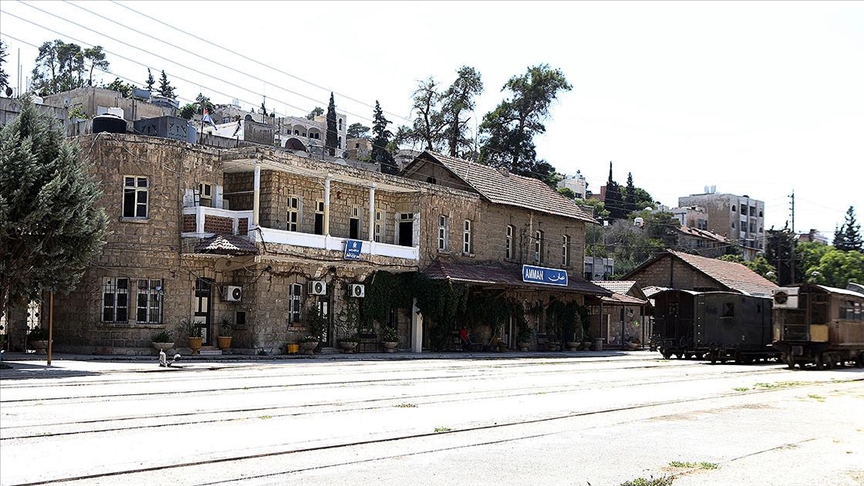 Osmanlı yadigarı Hicaz Demir Yolunun Ürdün hattı, 113 yıl sonra da hizmet vermeyi sürdürüyor