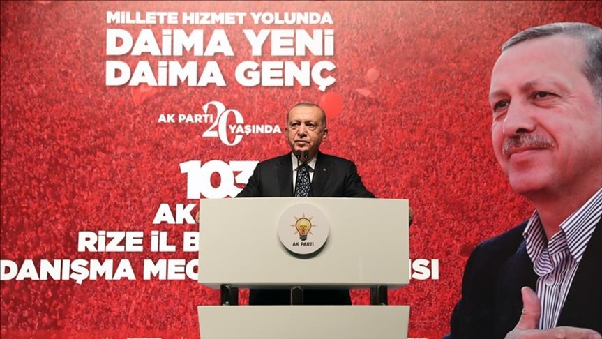 Turkeys main opposition flouts anti-terror sit-in, backs terror suspects: President