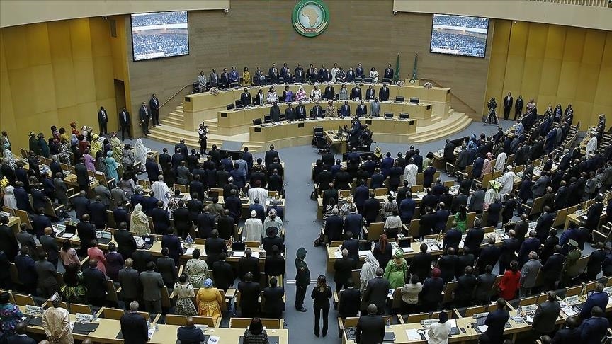 Afrika Birliği ve ECOWAStan Ginedeki darbeye kınama