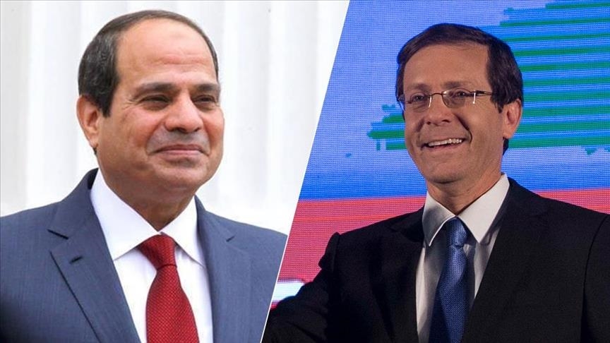 Le président égyptien Al-Sisi s'entretient avec son homologue israélien
