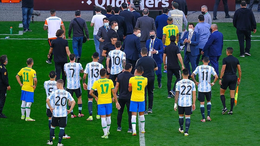 Brezilya-Arjantin maçının ertelenmesini İspanyol basını utanç olarak verdi