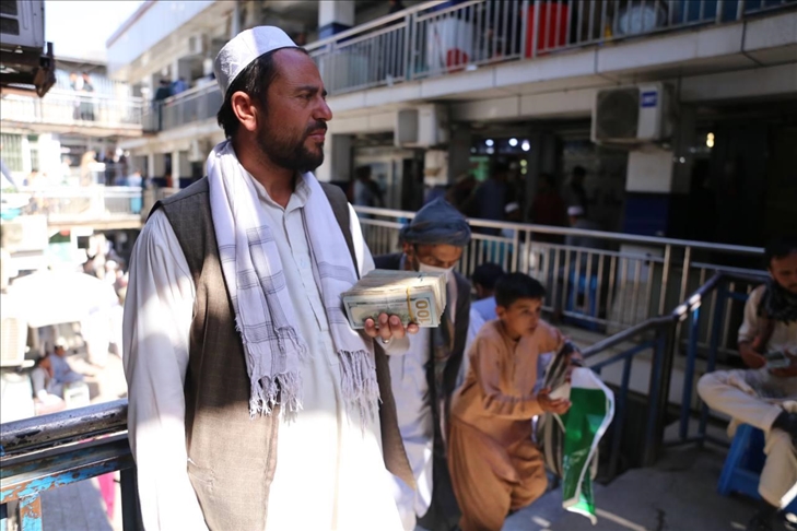 Pasar pertukaran uang terbesar di Afghanistan kembali dibuka