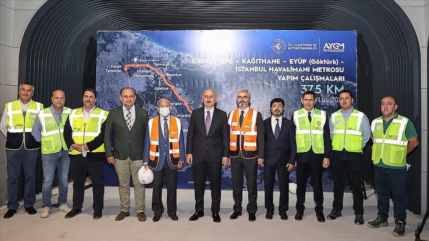 Bakan Karaismailoğlu: Kağıthane metrosunda ilk sinyalizasyon test sürüşlerini Kasım 2021de başlatacağız