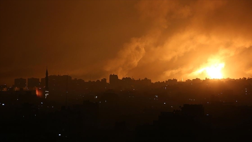 İsrail savaş uçakları Gazzeye saldırı düzenledi
