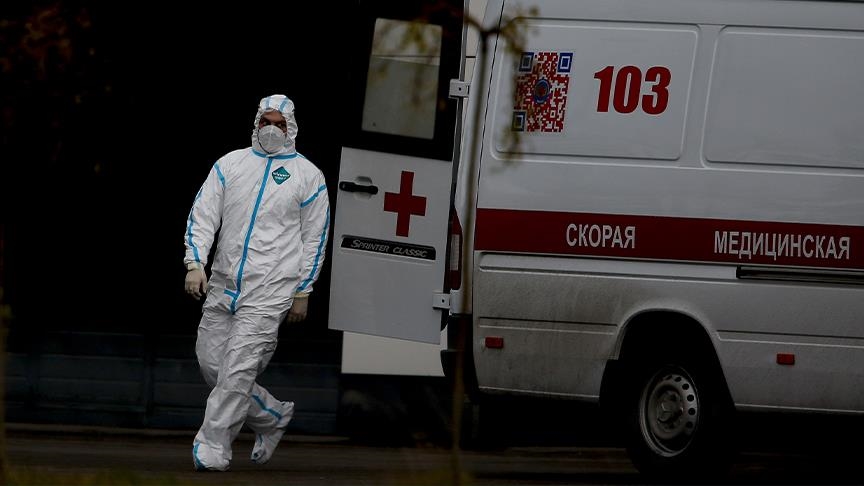 Коронавирус в РФ: за сутки скончалось почти 800 человек