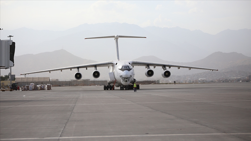 Katardan insani yardım taşıyan üçüncü uçak Afganistanın başkenti Kabile ulaştı