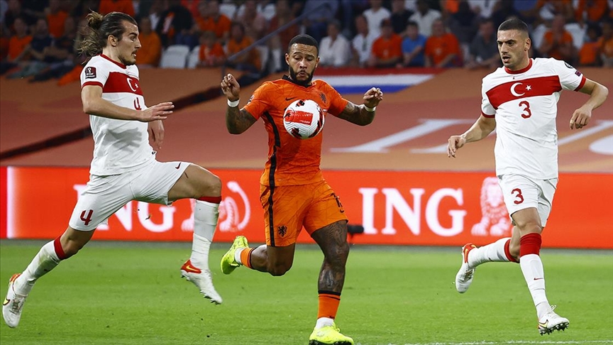 A Milli Futbol Takımı Hollandada ağır yara aldı