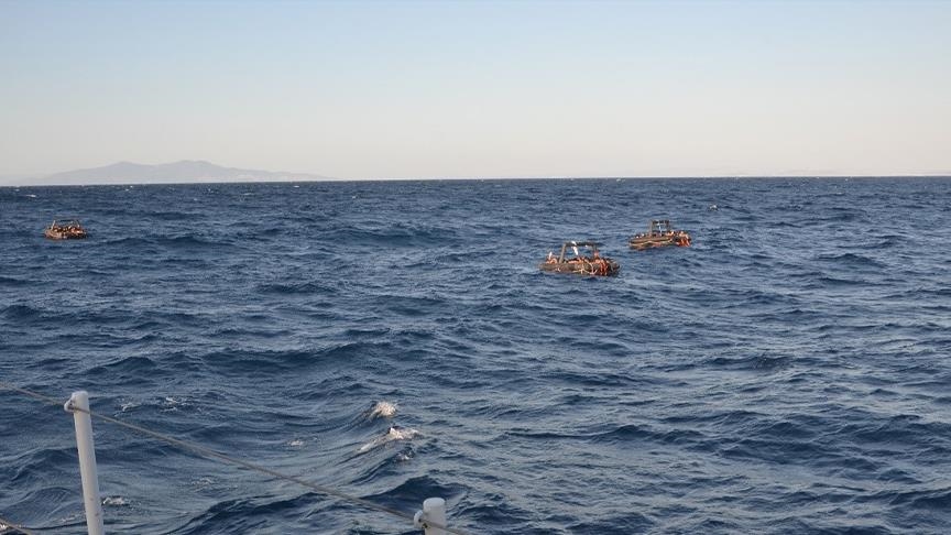 Турция спасла свыше 70 беженцев в Эгейском море