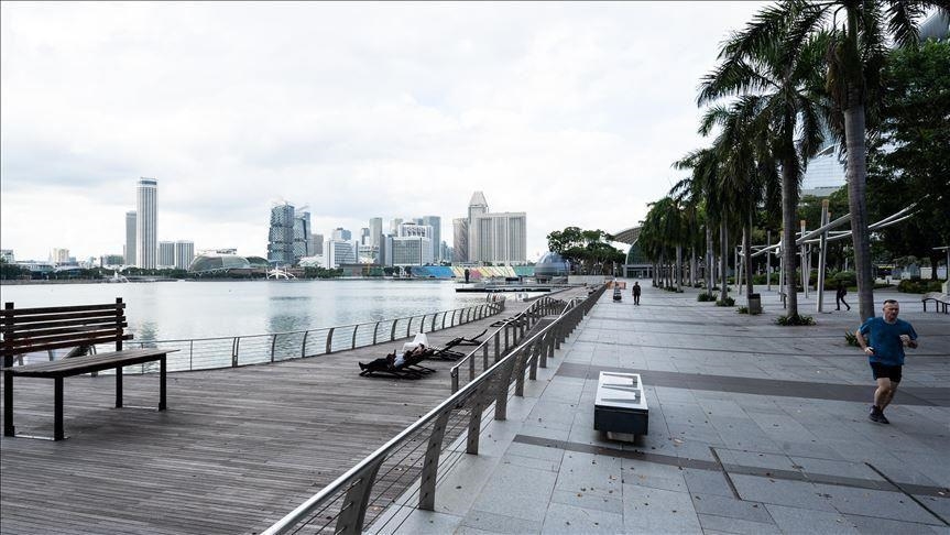 Singapura larang pertemuan sosial di tempat kerja mulai 8 September