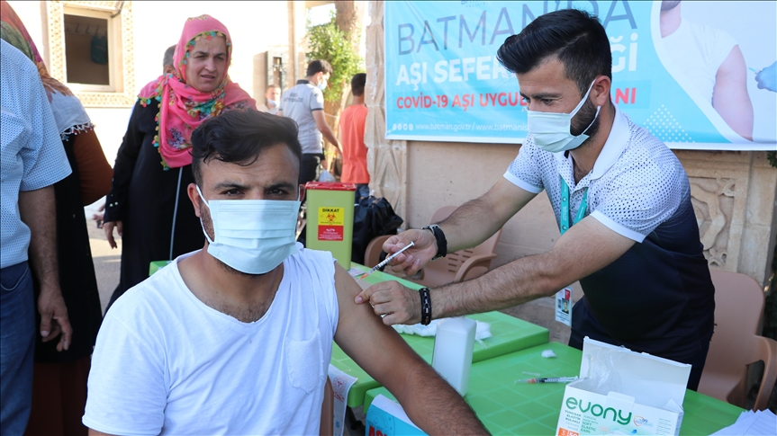 Turkey administers over 98.86M vaccine jabs so far
