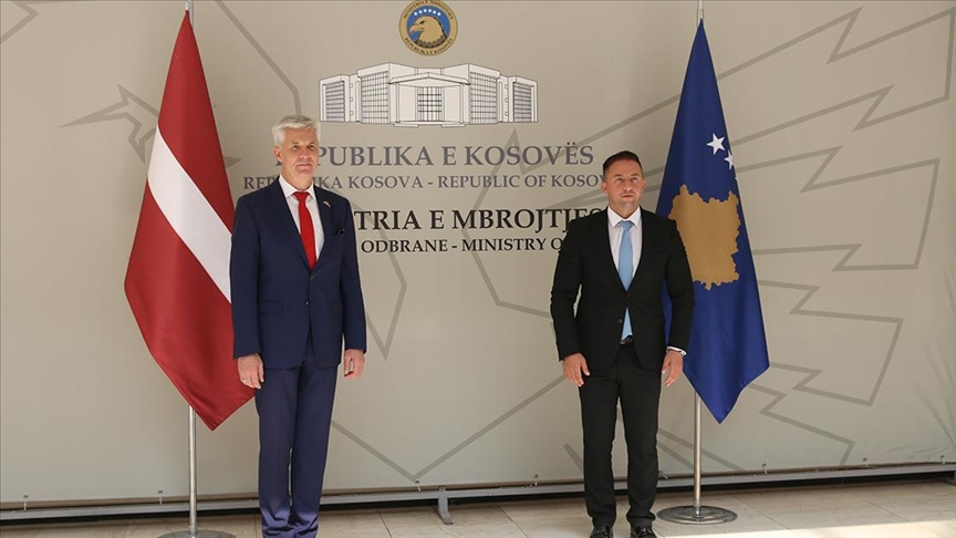 Ministar odbrane Letonije obećao pomoć Kosovu u evroatlantskim integracijama