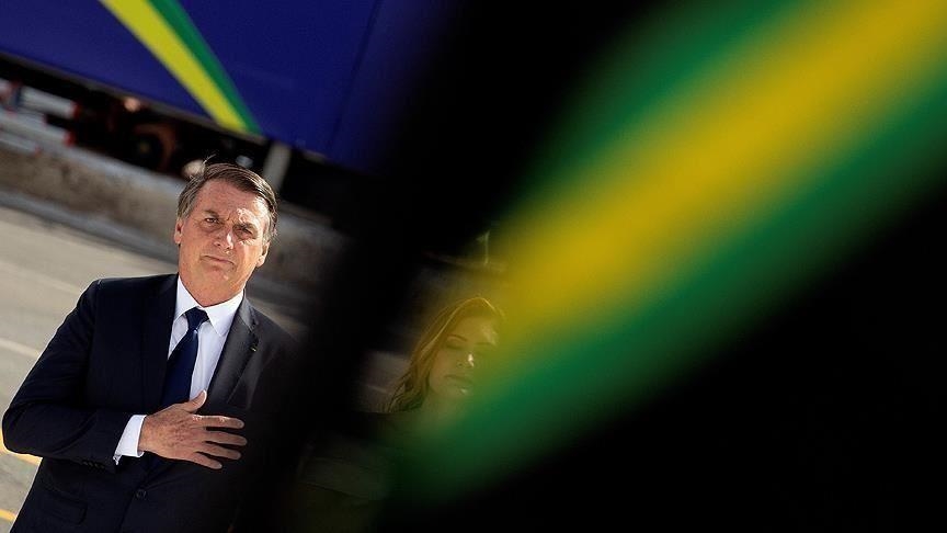Bolsonaro threatens coup, says to only leave power when dead