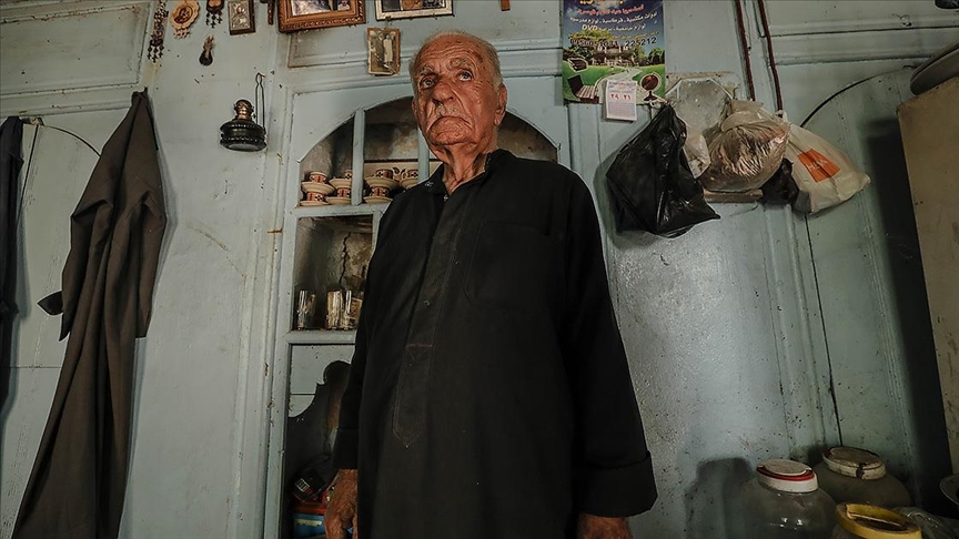 İdlibin 90 yaşındaki Hacı lakaplı Hristiyanı Butrus, Suriyeden başka yerde yaşamak istemiyor