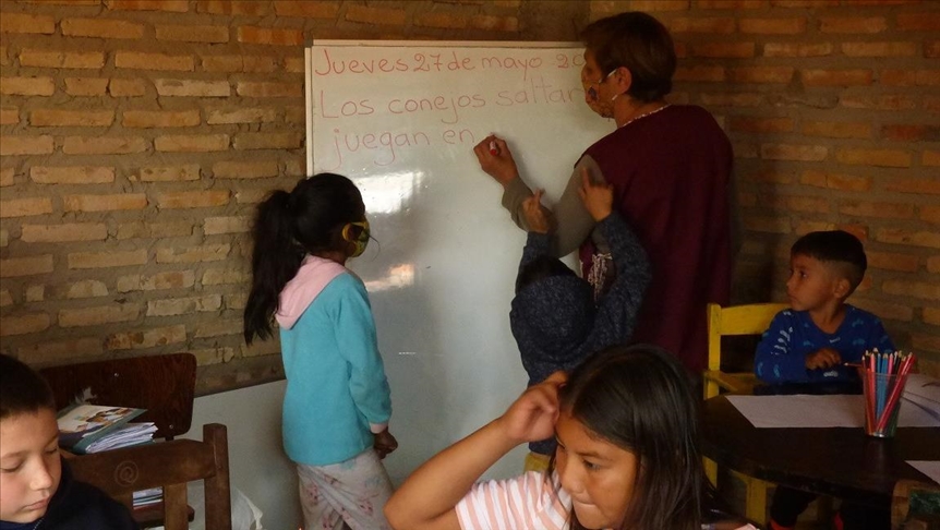 Las voluntarias que han apoyado las labores escolares de los niños desde el inicio de la pandemia en Paraguay