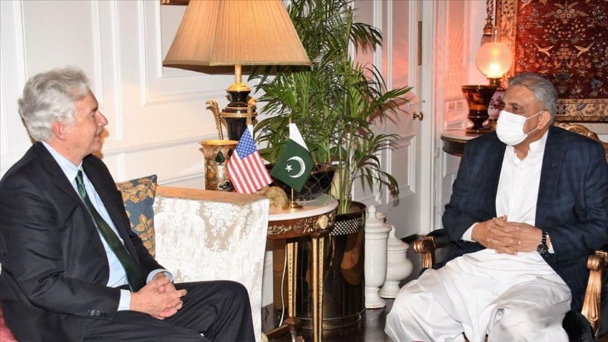 CIA director discusses Afghanistan with Pakistan army chief