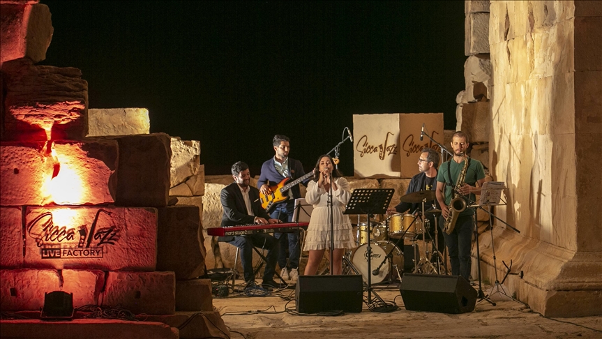 اليوم الثالث.. مهرجان "سيكا جاز" بتونس يبعث الحياة في "حيدرة"