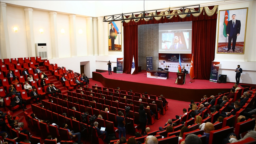 В Баку состоялся 3-й Международный конгресс академии ТУРАЗ «Насилие и СМИ»