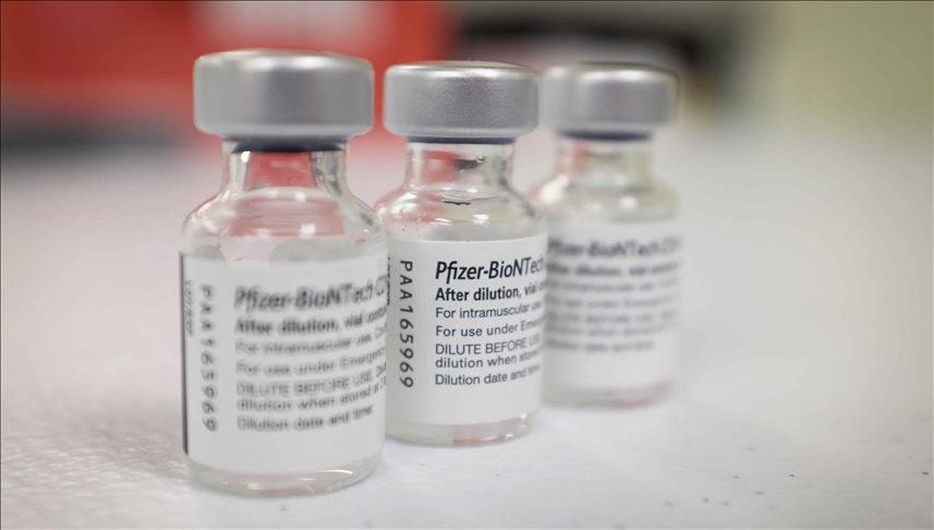 Farmacéutica alemana BioNTech solicitará licencia para usar su vacuna contra la COVID-19 en niños