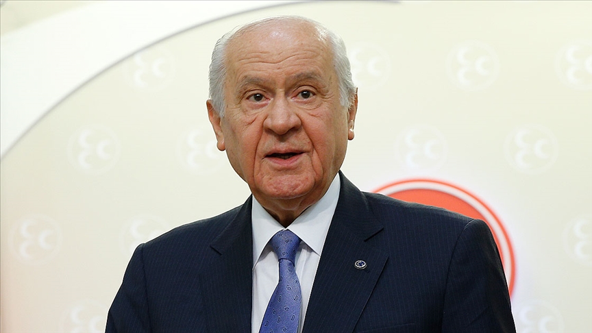 Devlet Bahçeli: Çürümüş Bizans ve Haçlı emellerini canlı tutmak için kılıktan kılığa girenler bir avuç gafildir