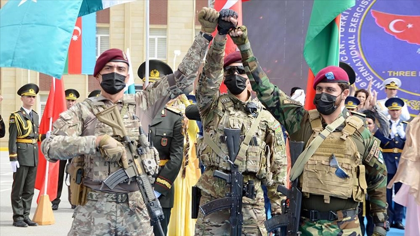 باكو.. انطلاق مناورات عسكرية بين تركيا وأذربيجان وباكستان