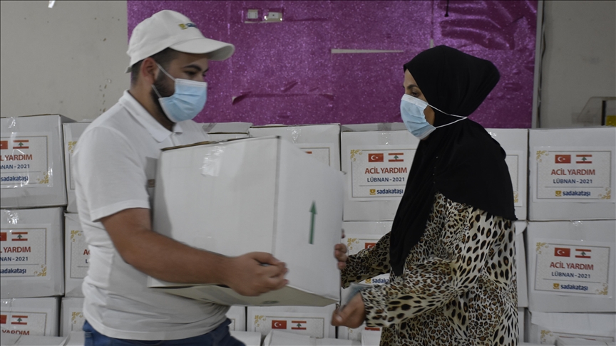 Sadakataşı Derneğinden Lübnan'daki Filistinli mültecilere acil gıda ve ilaç yardımı