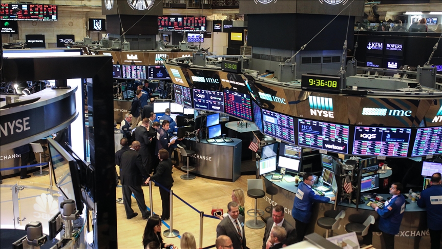 Dow, S&P snap 5-day losing streak, Nasdaq closes lower