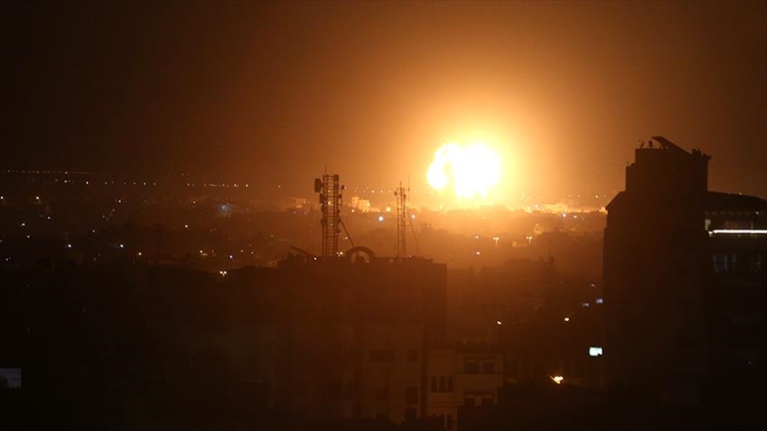 Aviones de combate israelíes lanzan nuevos ataques aéreos en la Franja de Gaza