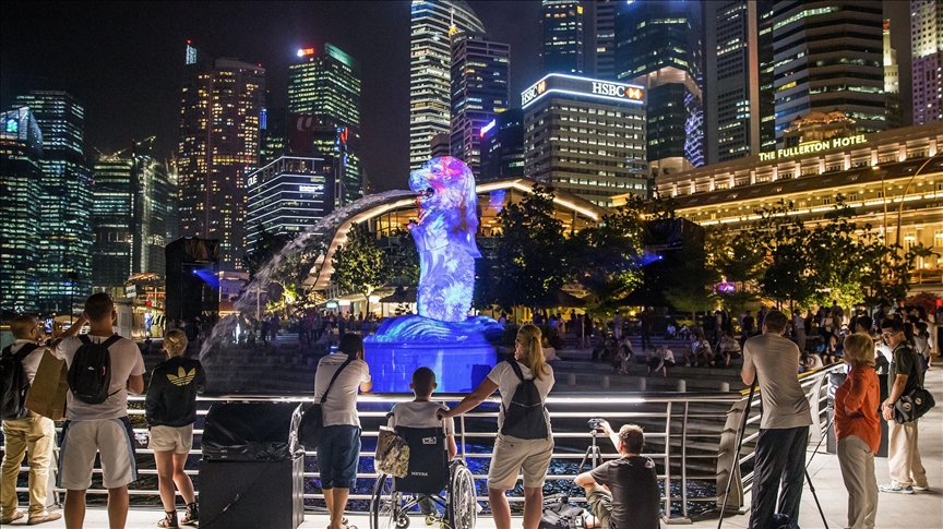 Singapura catat lebih dari 800 kasus harian Covid-19 selama dua hari berturut-turut