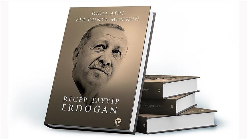 Serokomar Erdogan wê wergera pirtûka xwe ya "Dinyayeke Biedaletir Mimkun e" teqdîmî lîderên dinyayê bike