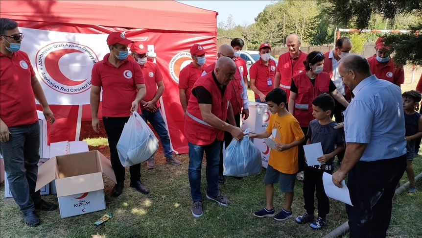 Турция оказала помощь детям в Карабахе в преддверии учебного года