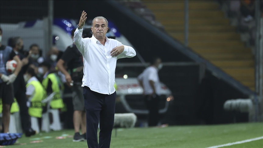 Galatasaray Teknik Direktörü Terim: Lazio'nun oyun kurmasını önledik ve rakibi hataya zorladık