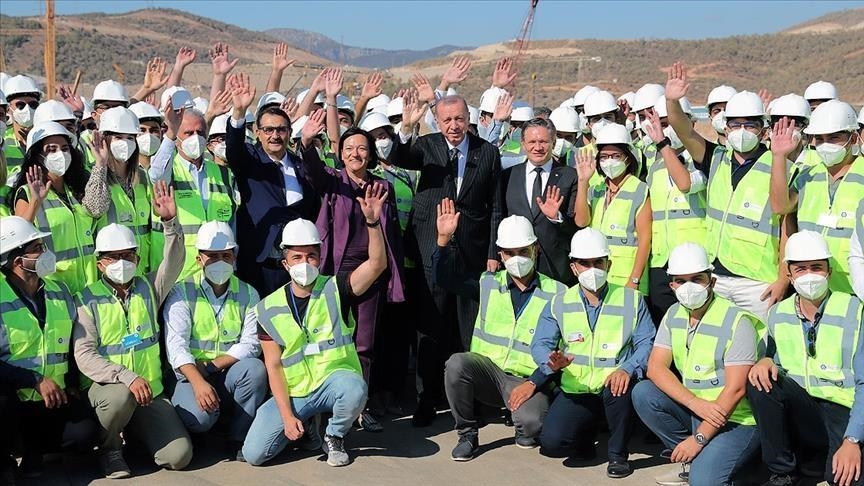 بازدید اردوغان از نیروگاه هسته‌ای آک‌کویو در مرسین