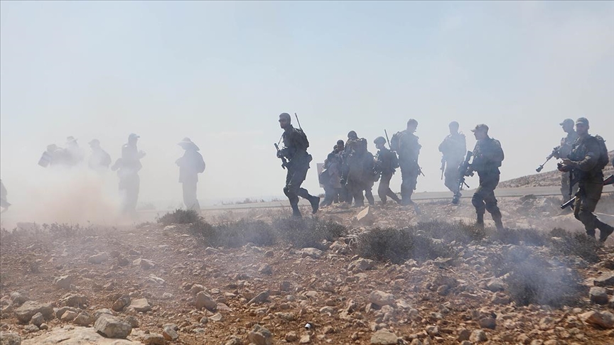 İsrail askerleri Batı Şeria'daki Yahudi yerleşim birimi karşıtı gösterilerde 3 Filistinliyi yaraladı