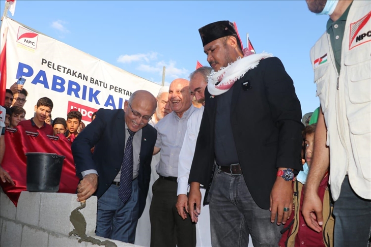 Lembaga kemanusiaan Indonesia mulai bangun pabrik air minum di Jalur Gaza