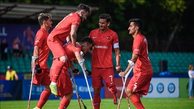 Kasapoglu félicite l’équipe Nationale turque de Football pour Amputés qui se hisse en demi-finale