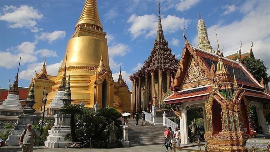 Thailand catat 14.109 kasus Covid-19 baru dan 122 kematian