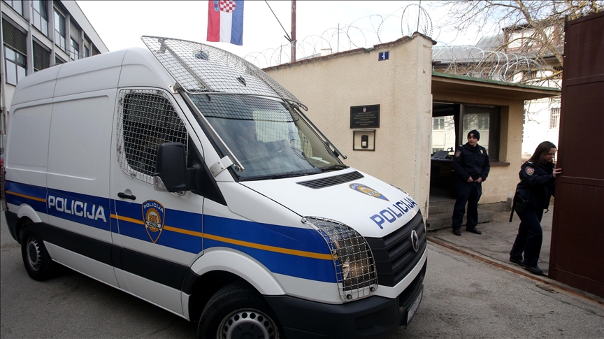 Hrvatska: Policija u Vukovaru zaplijenila veću količinu droge i oružja
