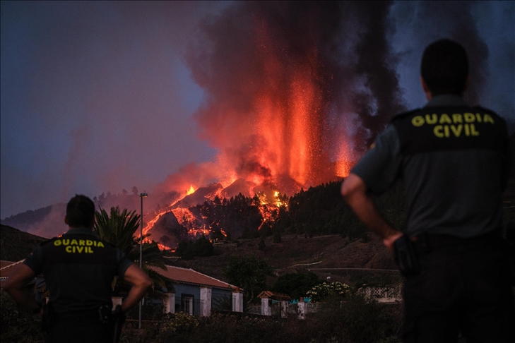 Gunung Cumbre Vieja di Spanyol erupsi, pertama kalinya dalam 5 dekade 