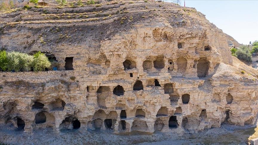 Ancient Hittite apartments waiting to be discovered in central Turkey