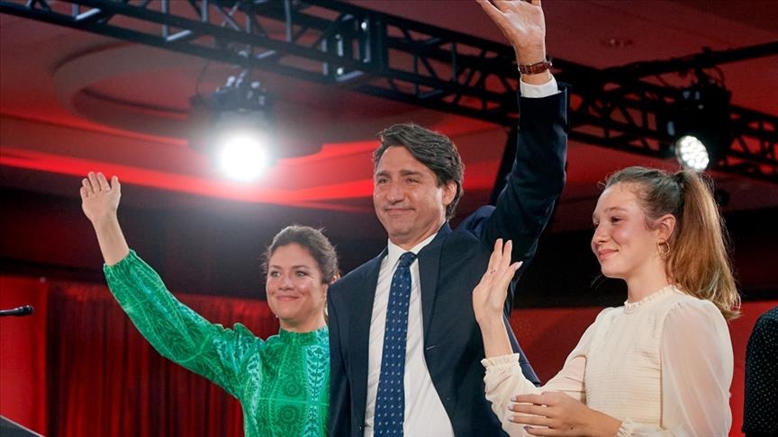 Канада: На парламентарните избори победи партијата на актуелниот премиер Трудо