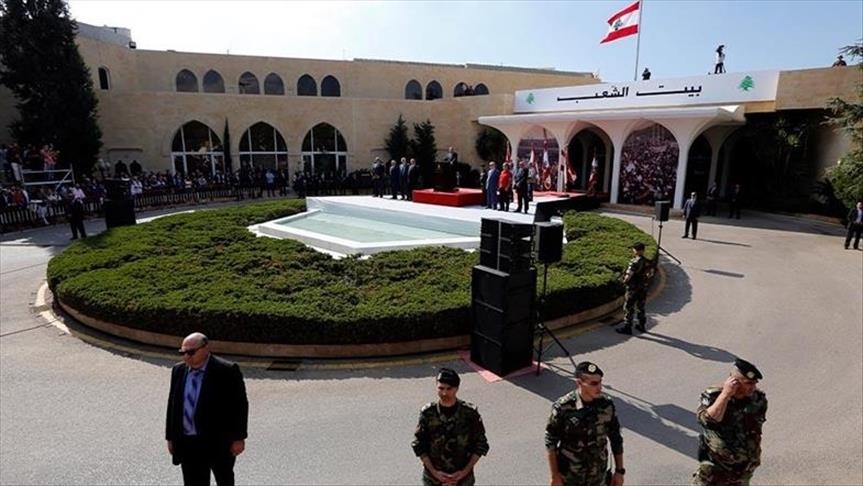 Le gouvernement libanais obtient la confiance du parlement